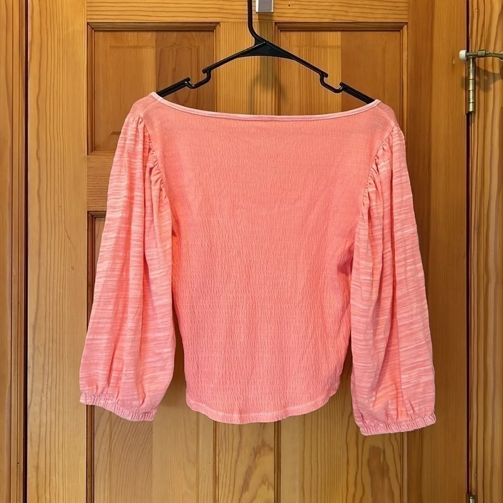 NWT Free People Day Lily Puff 3/4 Sleeve Smocked Round Neck Blouse in Coral - M